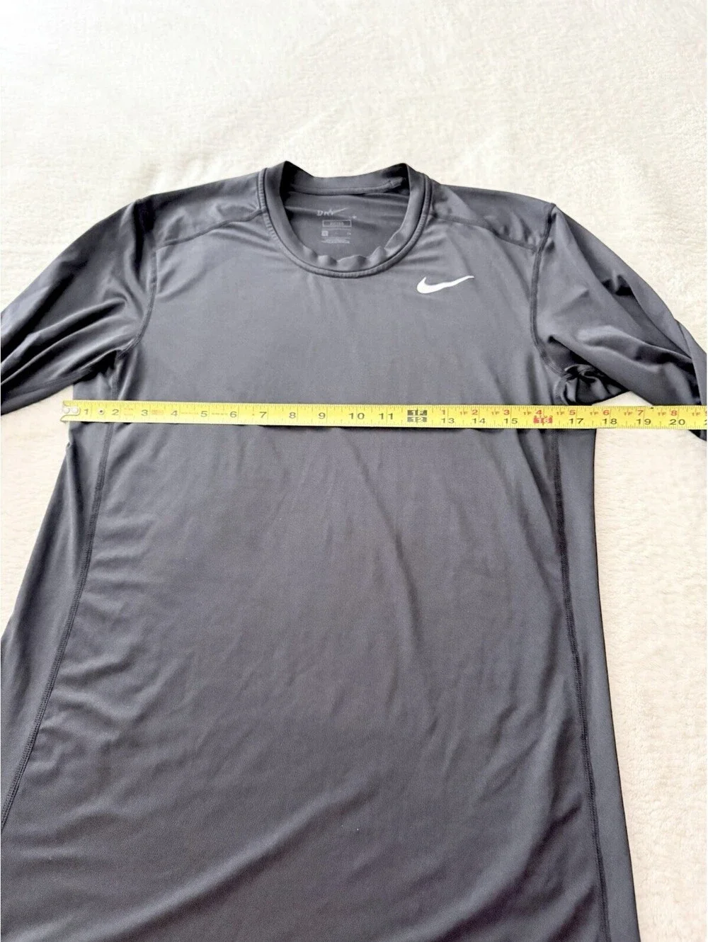 Nike Dri-FIT Men’s Small Long Sleeve Athletic Shirt Black Running Gym S